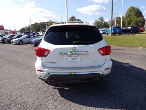 2017 Nissan Pathfinder S