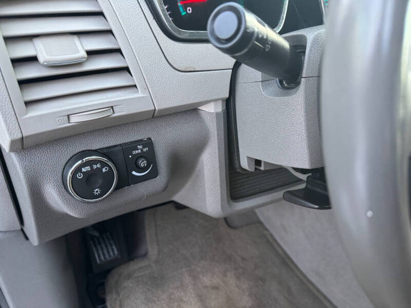 2012 Chevrolet Traverse LS