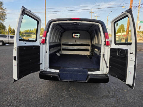 2018 Chevrolet Express 2500