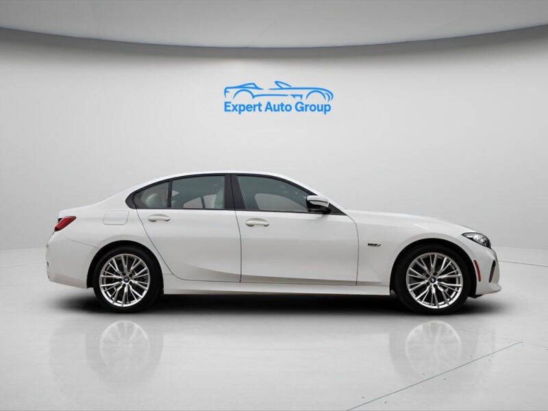 2023 BMW 3 Series 330e