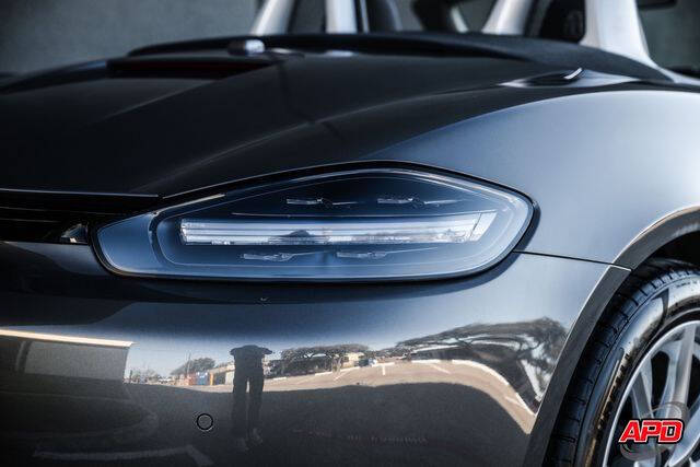 2021 Porsche 718 Boxster