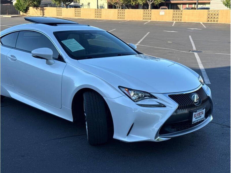 2016 Lexus RC 200t