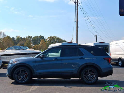 2025 Ford Explorer ST