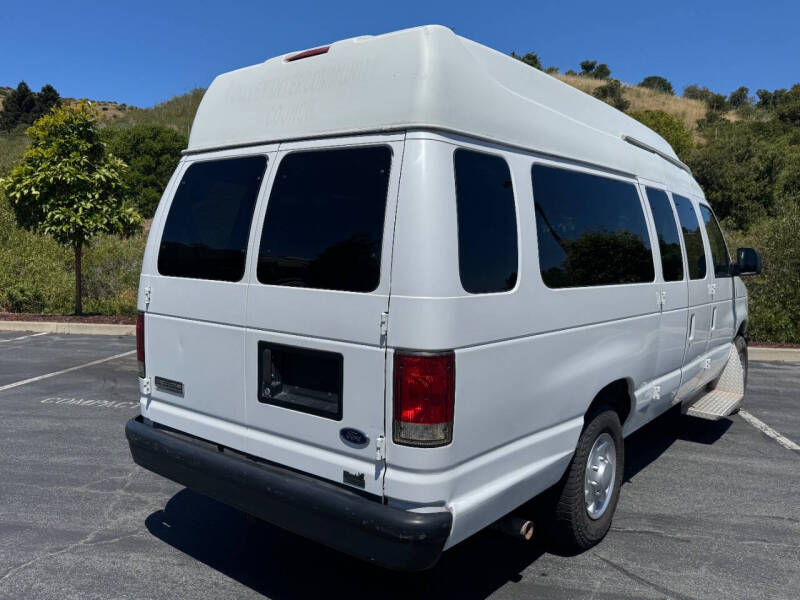 2008 Ford E-Series E-350 SD