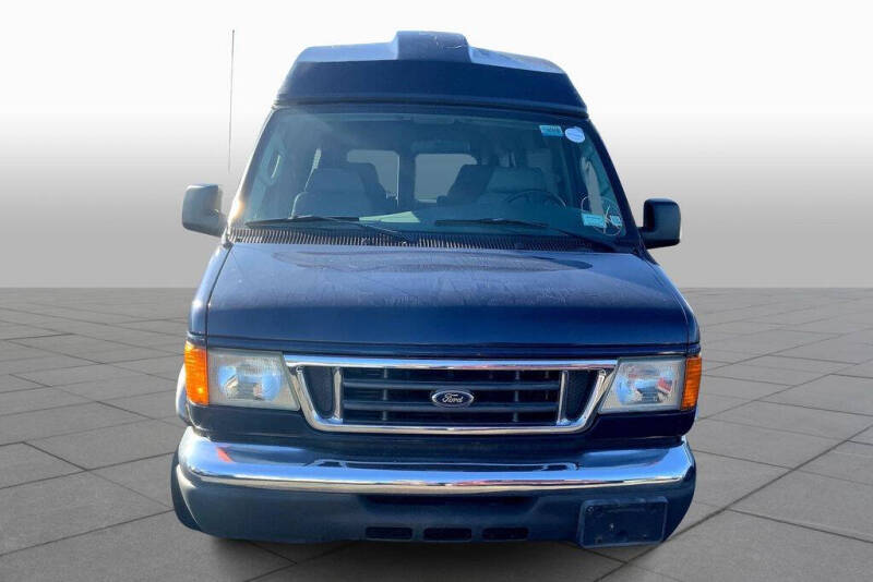 2005 Ford E-Series E-150