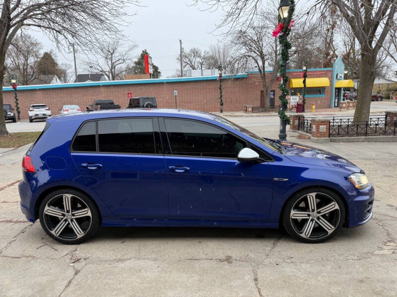 2016 Volkswagen Golf R 4Motion