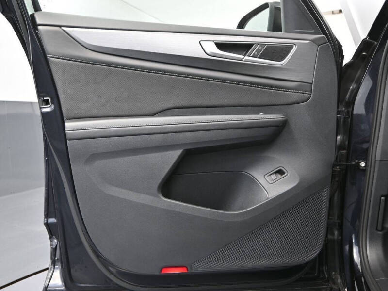 2024 Volkswagen Atlas Cross Sport SE 4Motion