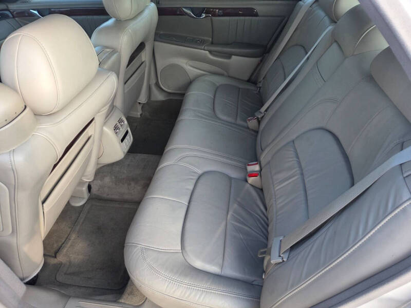 2002 Cadillac DeVille DHS