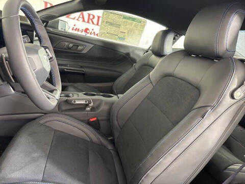 2025 Ford Mustang Dark Horse