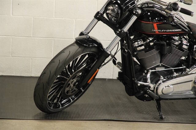 2023 Harley-Davidson Breakout