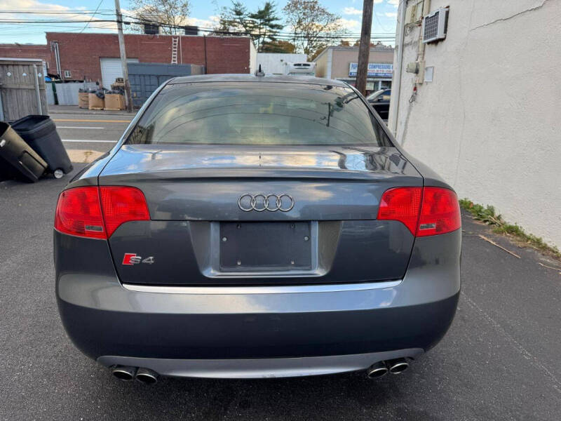 2006 Audi S4 quattro