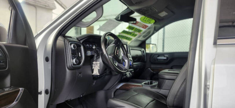 2021 GMC Sierra 1500 SLT