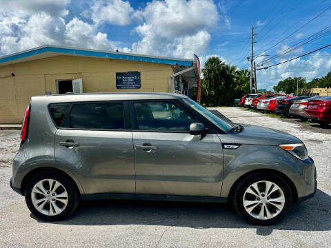 2015 Kia Soul +