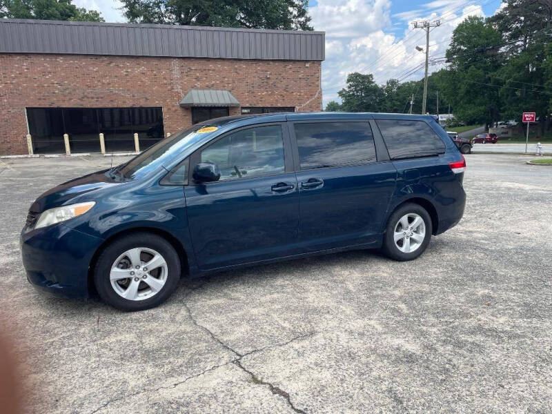 2011 Toyota Sienna