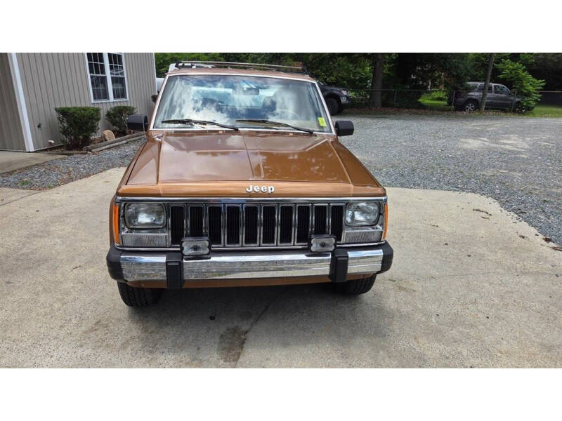 1986 Jeep Cherokee Laredo