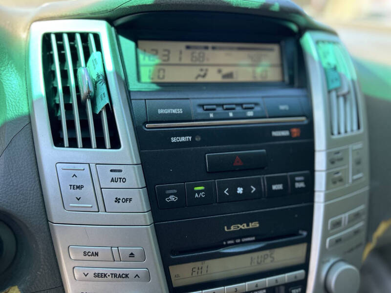 2004 Lexus RX 330