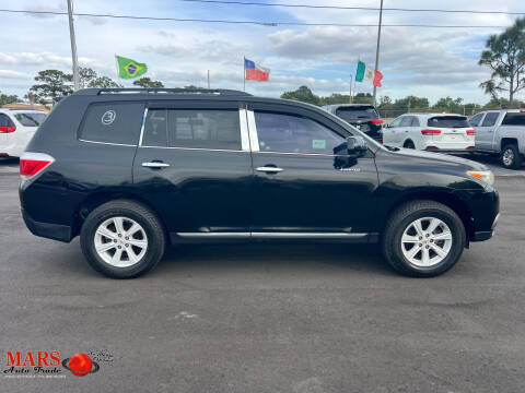 2012 Toyota Highlander SE