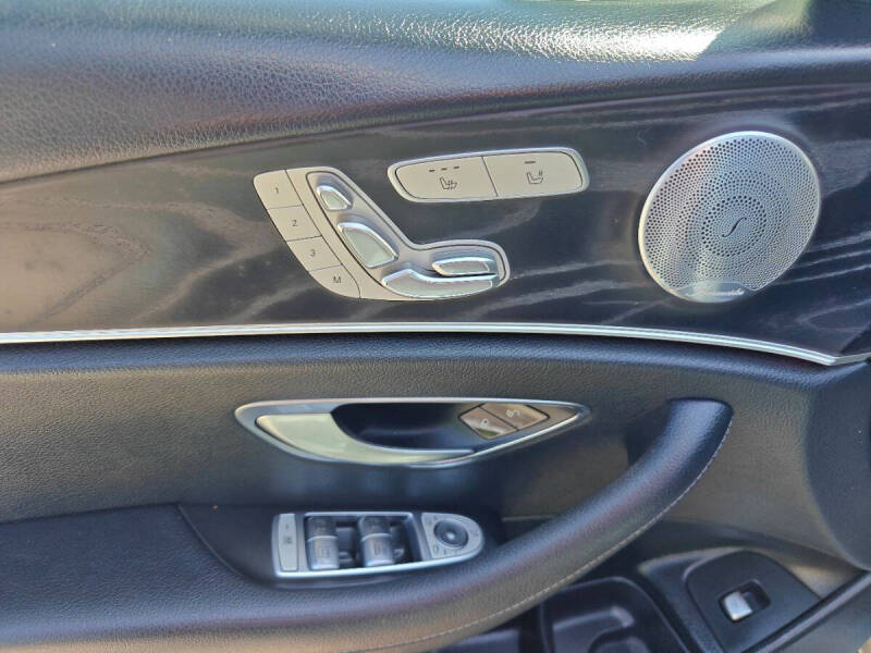2019 Mercedes-Benz E-Class E 300