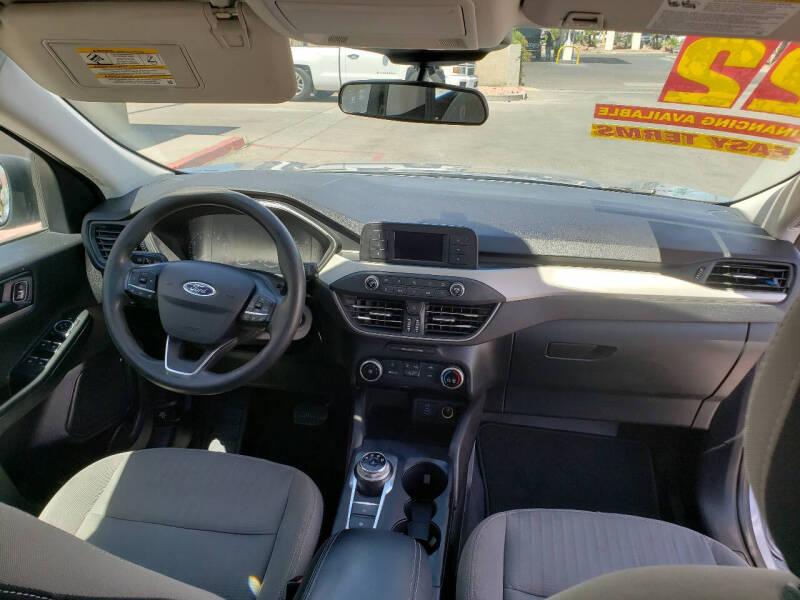 2022 Ford Escape S
