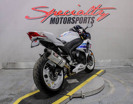 2013 Suzuki GSX-R1000