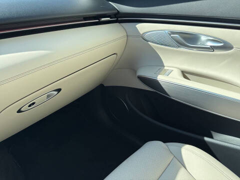 2026 Genesis GV70 2.5T Select