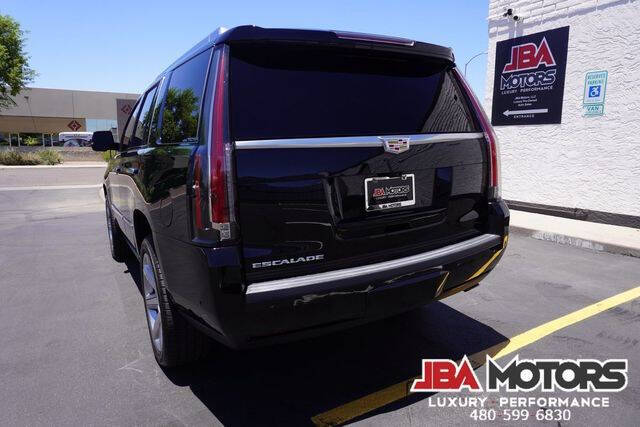 2018 Cadillac Escalade Premium Luxury