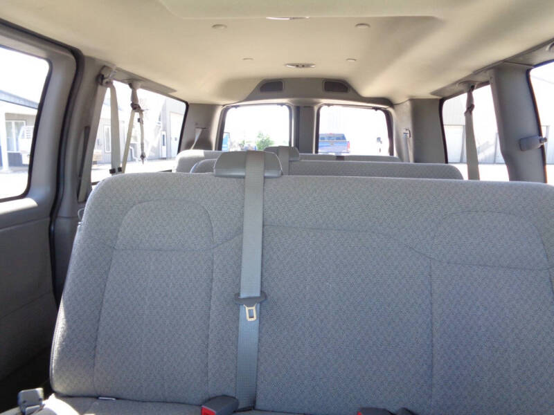 2018 Chevrolet Express LS 2500