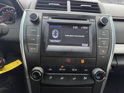 2016 Toyota Camry SE