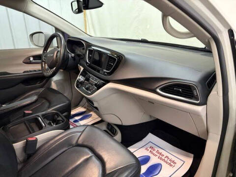 2019 Chrysler Pacifica Touring L