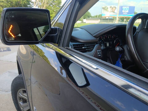 2015 Chevrolet Suburban LT