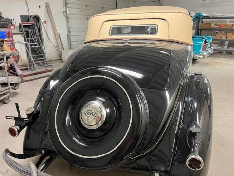 1936 Ford Cabriolet