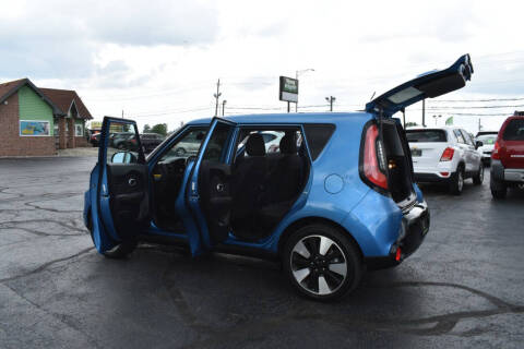 2016 Kia Soul +
