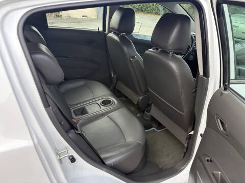 2015 Chevrolet Spark EV 2LT