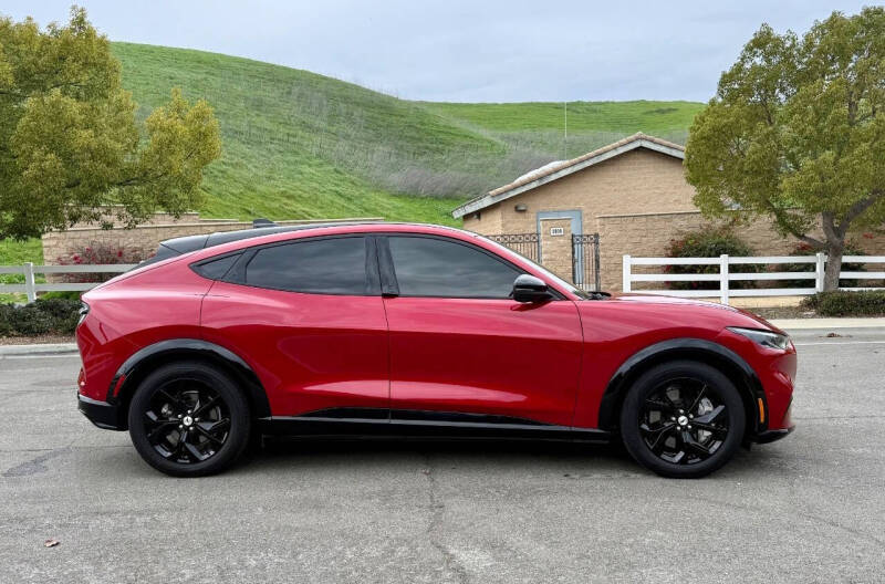 2021 Ford Mustang Mach-E Premium