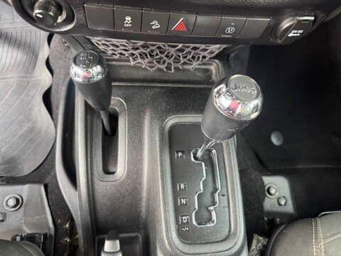 2016 Jeep Wrangler Unlimited Sahara