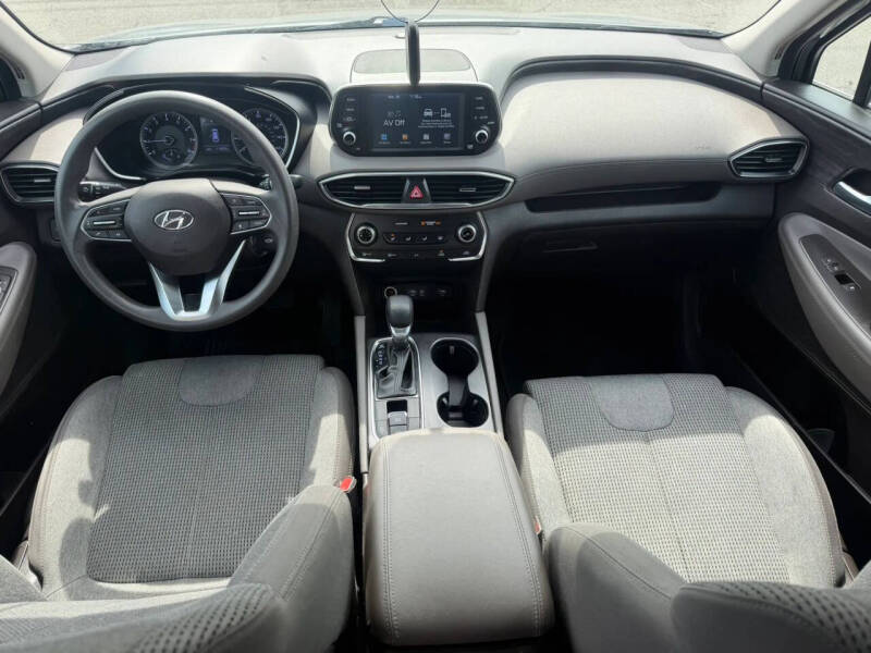 2019 Hyundai Santa Fe SE 2.4L