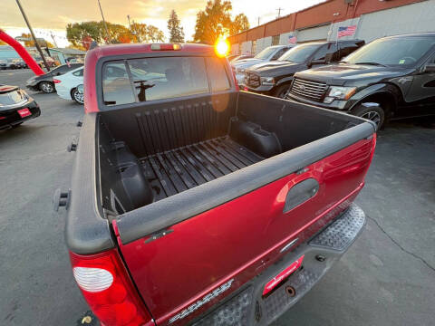 2005 Ford Explorer Sport Trac Adrenalin