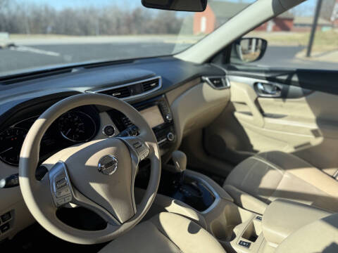 2015 Nissan Rogue SV