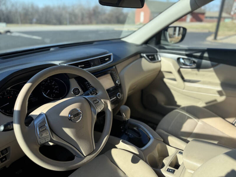 2015 Nissan Rogue SV