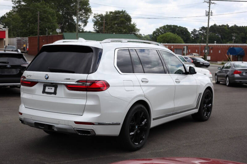 2022 BMW X7 40i photo 7