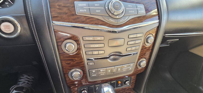 2017 Nissan Armada Platinum