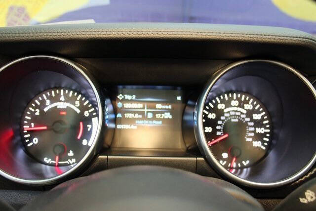 2022 Ford Mustang EcoBoost