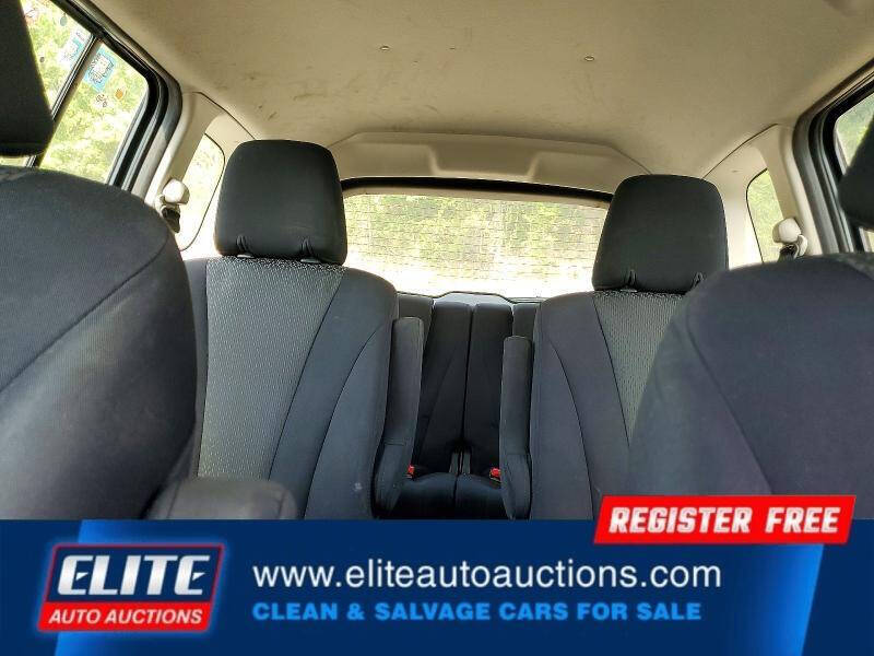 2012 Mazda MAZDA5 Sport