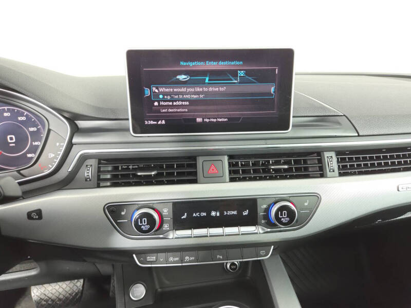 2017 Audi A4 2.0T quattro Premium Plus