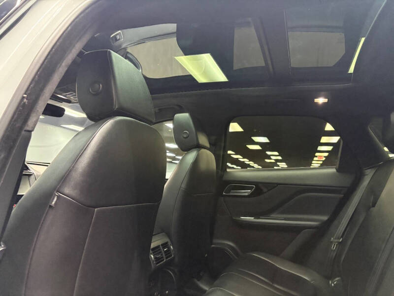 2020 Jaguar F-PACE 25t Premium