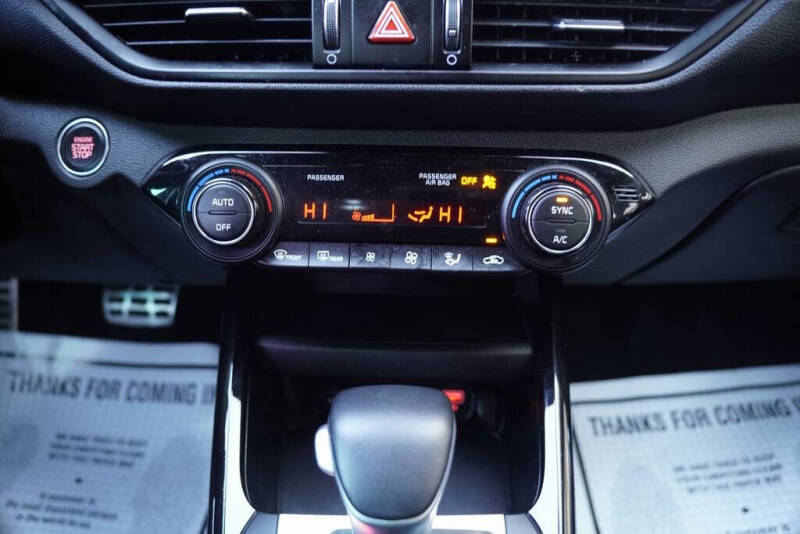 2023 Kia Forte GT-Line