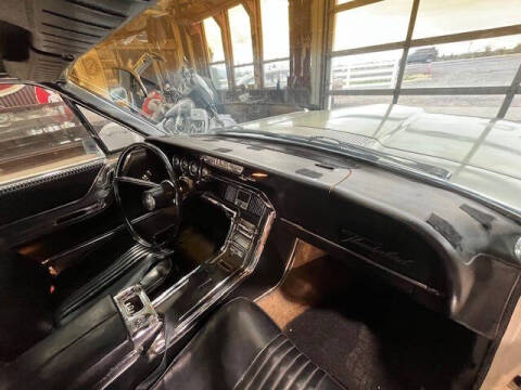 1965 Ford Thunderbird