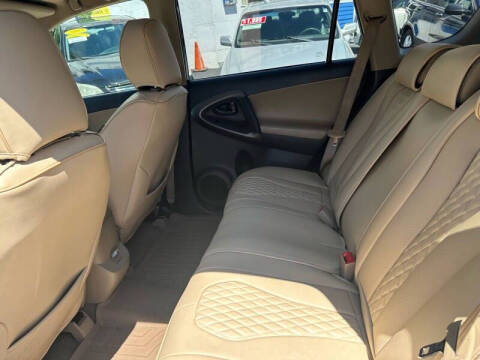 2011 Toyota RAV4 Limited