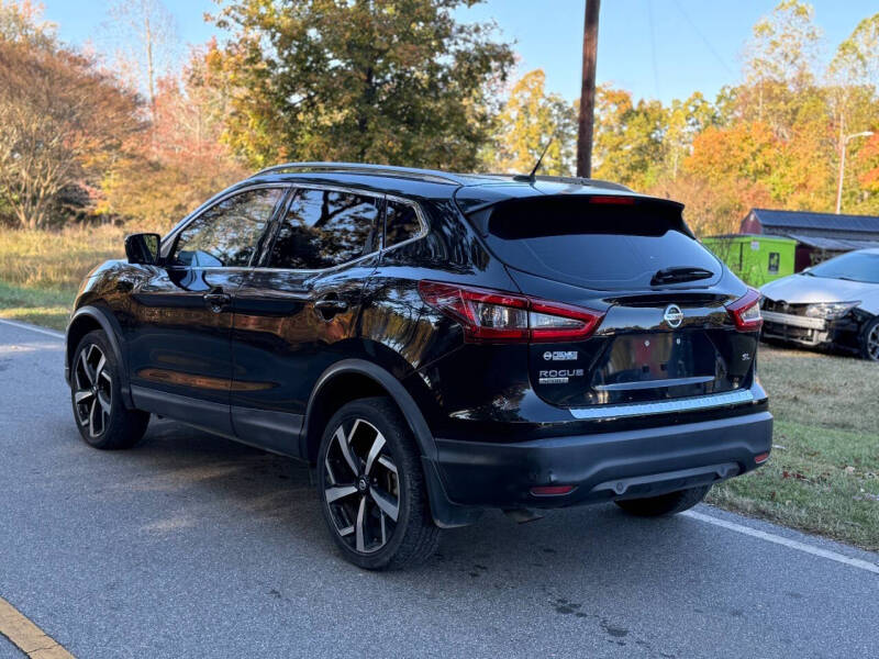 2020 Nissan Rogue Sport SL