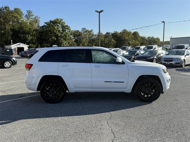 2021 Jeep Grand Cherokee Laredo X